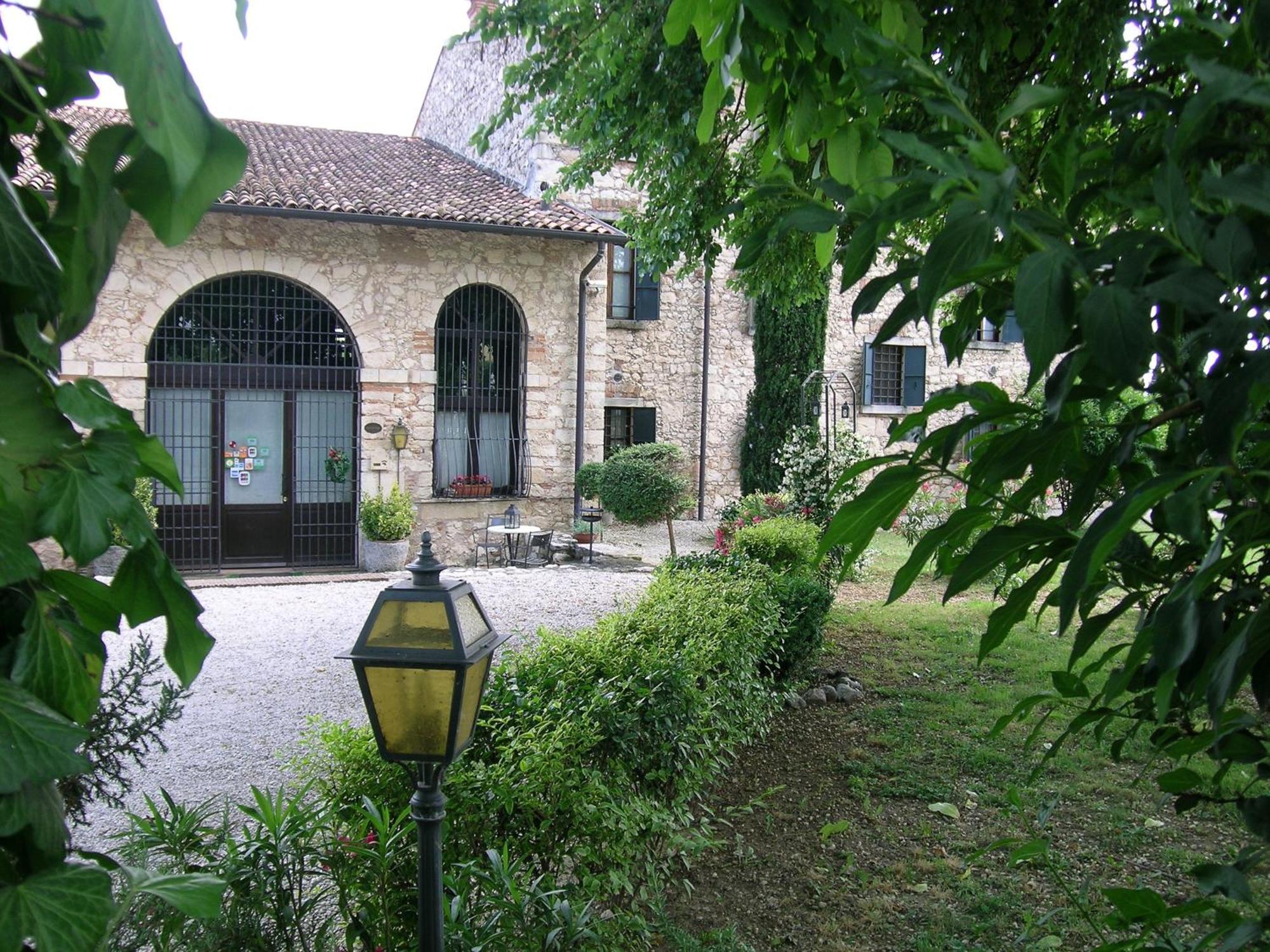 I Costanti Villa Caldiero Luaran gambar